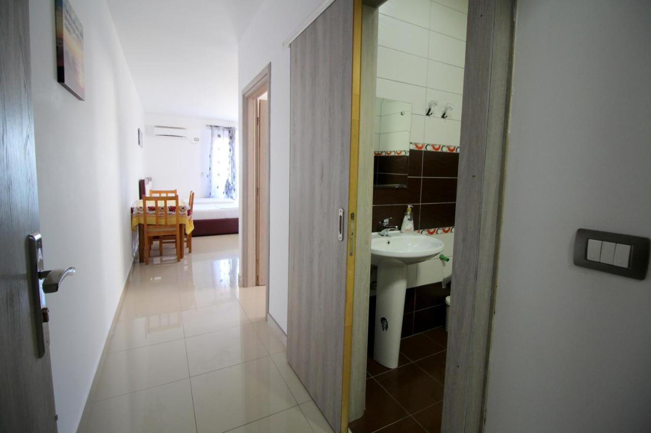 Eduart Apartments 2 Sarandë Eksteriør bilde